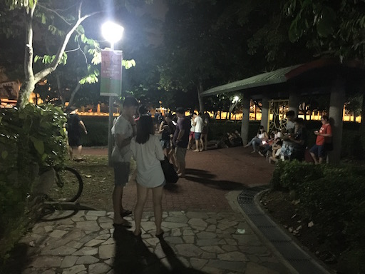 Pokemon Go jilaxzone.com Pokemon craze in Singapore Sun Plaza Park Tampines 1 week after