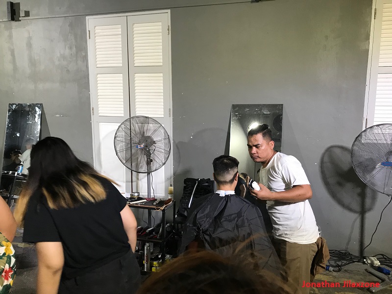 the50centsfest Chinatown $2 barber haircut jilaxzone.com