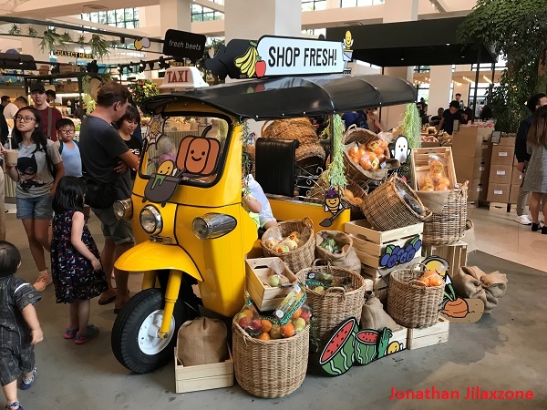 2 Honestbee Habitat by Honestbee jilaxzone.com Tuk Tuk Bajaj on Entrance